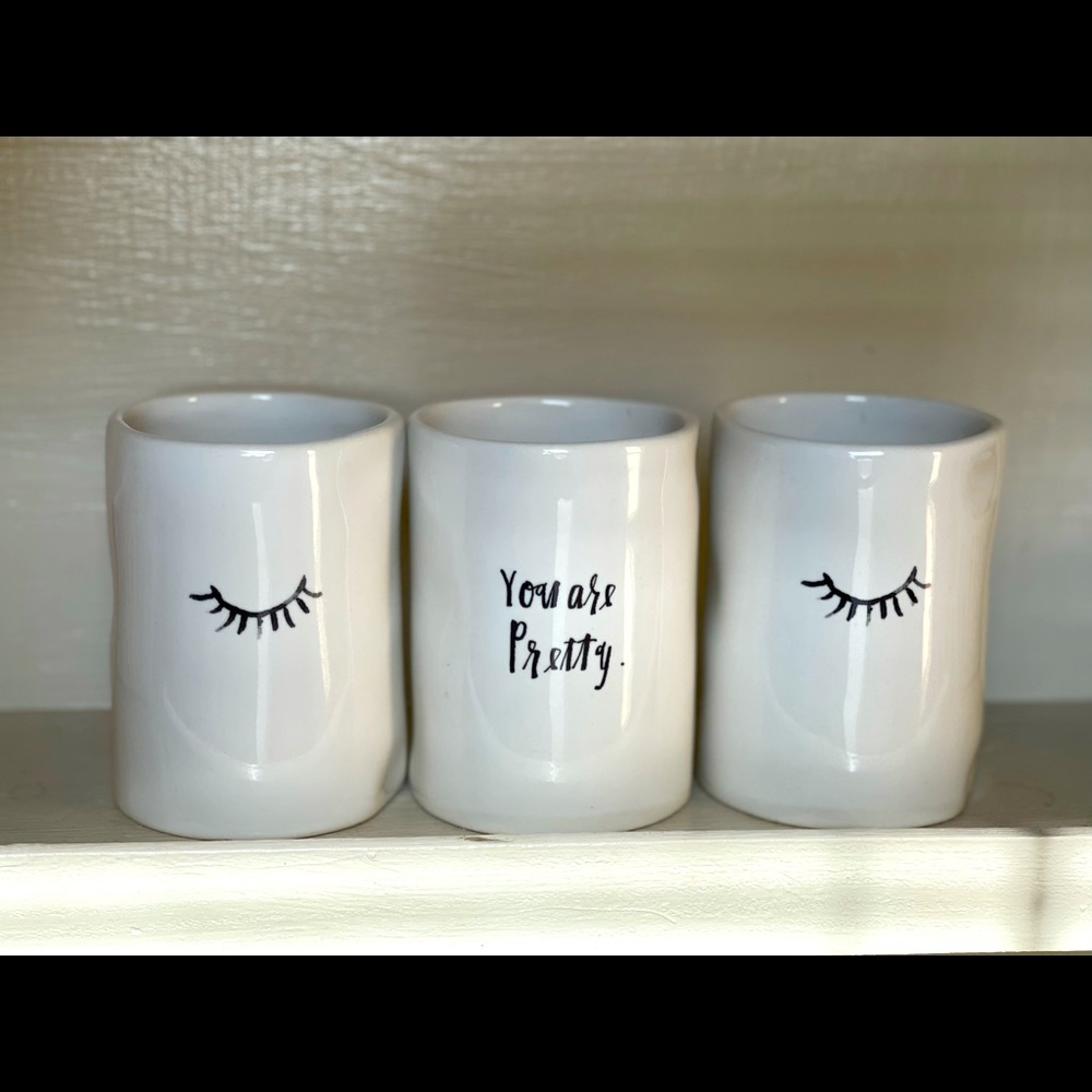 Rae Dunn vanity set *NO TRAY*